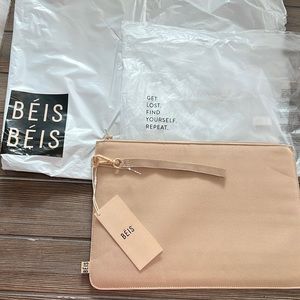 Beis laptop sleeve beige